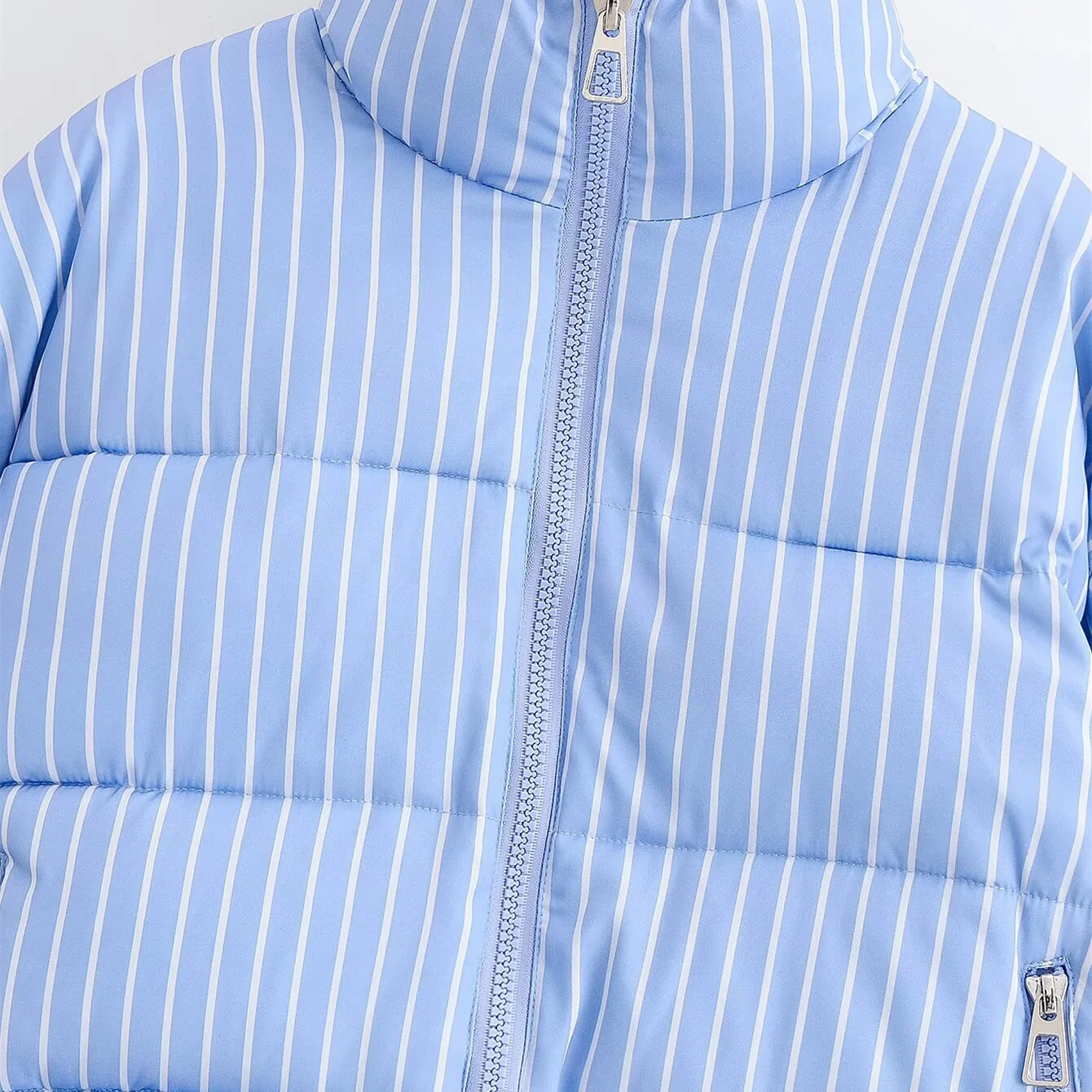 2025 شتاء جديد المرأة موضة عادية بسيطة فضفاضة متعددة الاستخدامات الأزرق والأبيض مخطط سترة قطن بأكمام طويلة #3