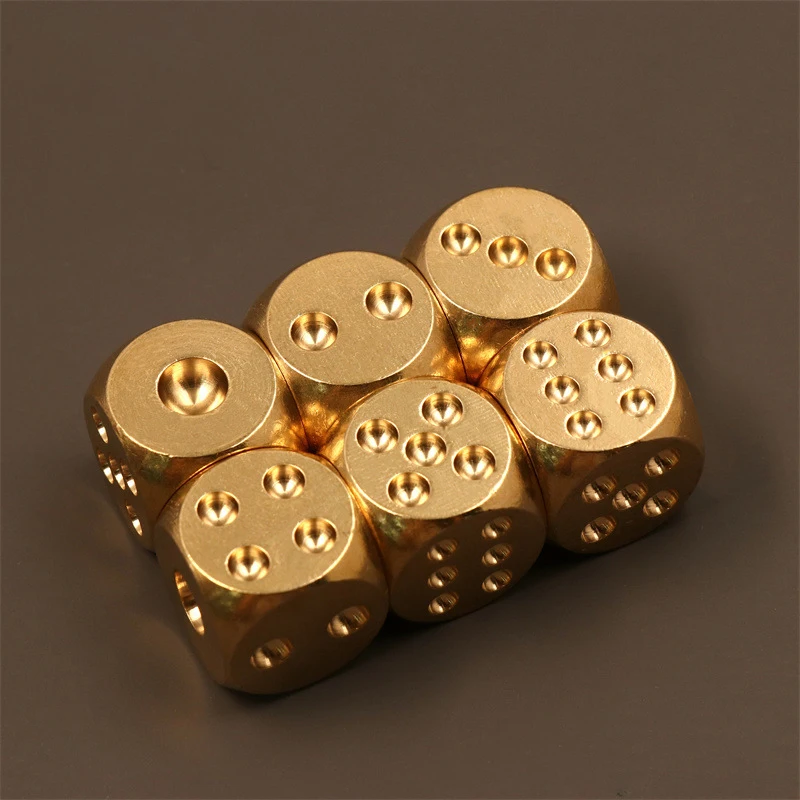 

5pcs Metal Dice Solid Brass Gold High-Quality 6-Sided Game Dice Hand Polished Stress Relieving Family Gathering Toy 15mm