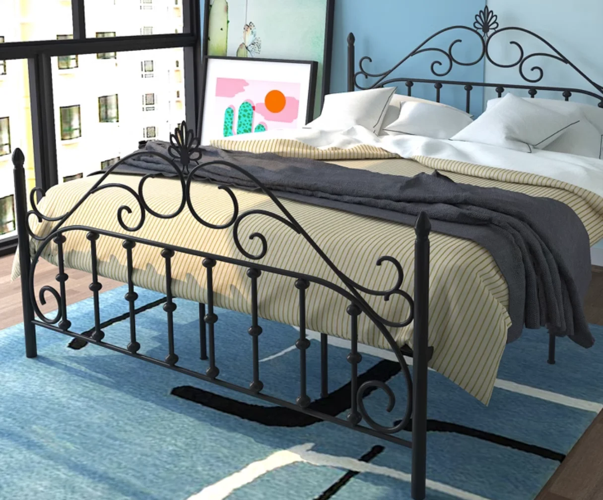 Wrought iron bed 1.5m 1.8m double bed Light luxury iron frame bed Country Villa frame bed Princess bed