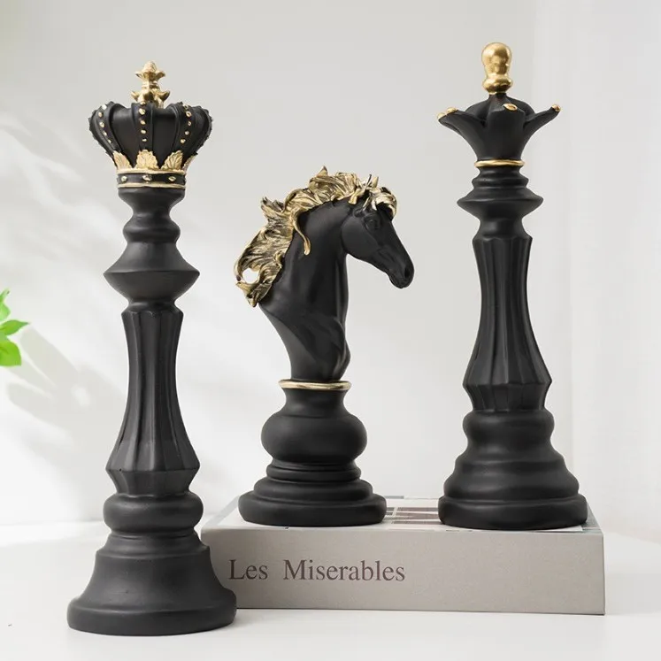 

Cross Border Creative Home Resin Ornaments, Study Window Displays, Entrance Home Decorations, King And Queen Chess
