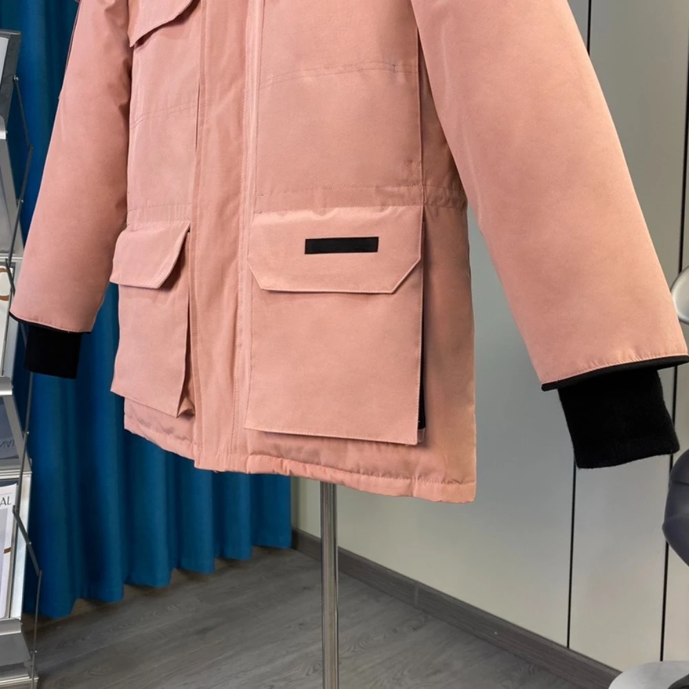 الفاخرة الشتاء سميكة قصيرة أسفل سترة العلامة التجارية الشهيرة الدافئة تنوعا مقنعين مصمم الخبز معطف المرأة طويلة الأكمام معطف مبطّن