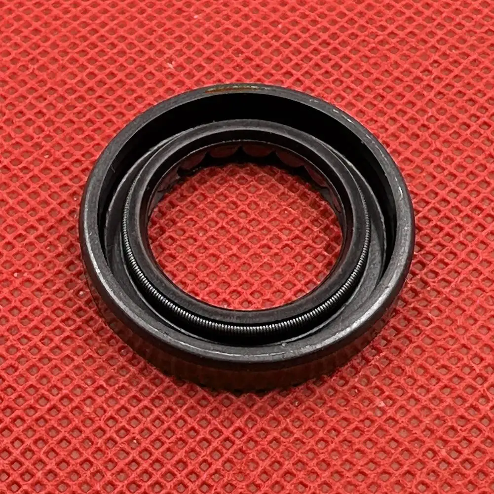 For Honda GX100 EU2000i EB2000i GX100RT Oil Seal 91202-KJ9-003 with 20x32x6 mm Dimensions for Engine Maintenance