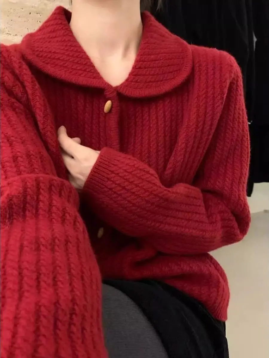 

Красный вязаный свитер-кардиган с отложным воротником для женщин, осенне-зимний, в корейском стиле, ретро, с воротником «бэби-долл», вязаный, на пуговицах