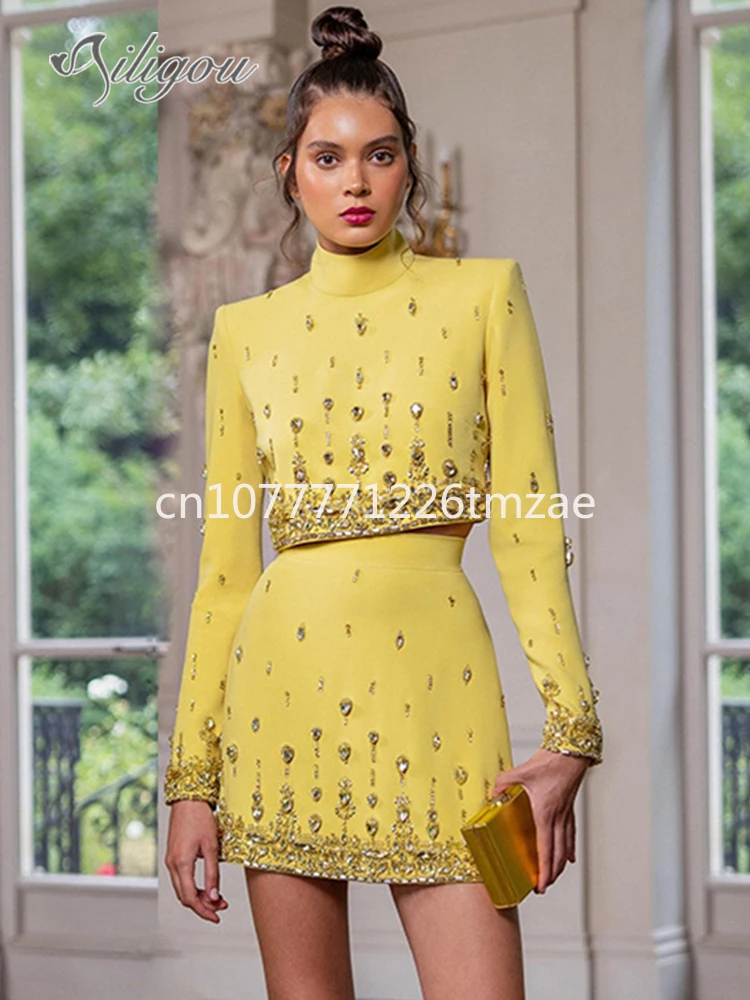 2023 New Autumn Women's Fashion Sexy Diamond Bead Short Top Dress Yellow Two-Piece Suit High Quality