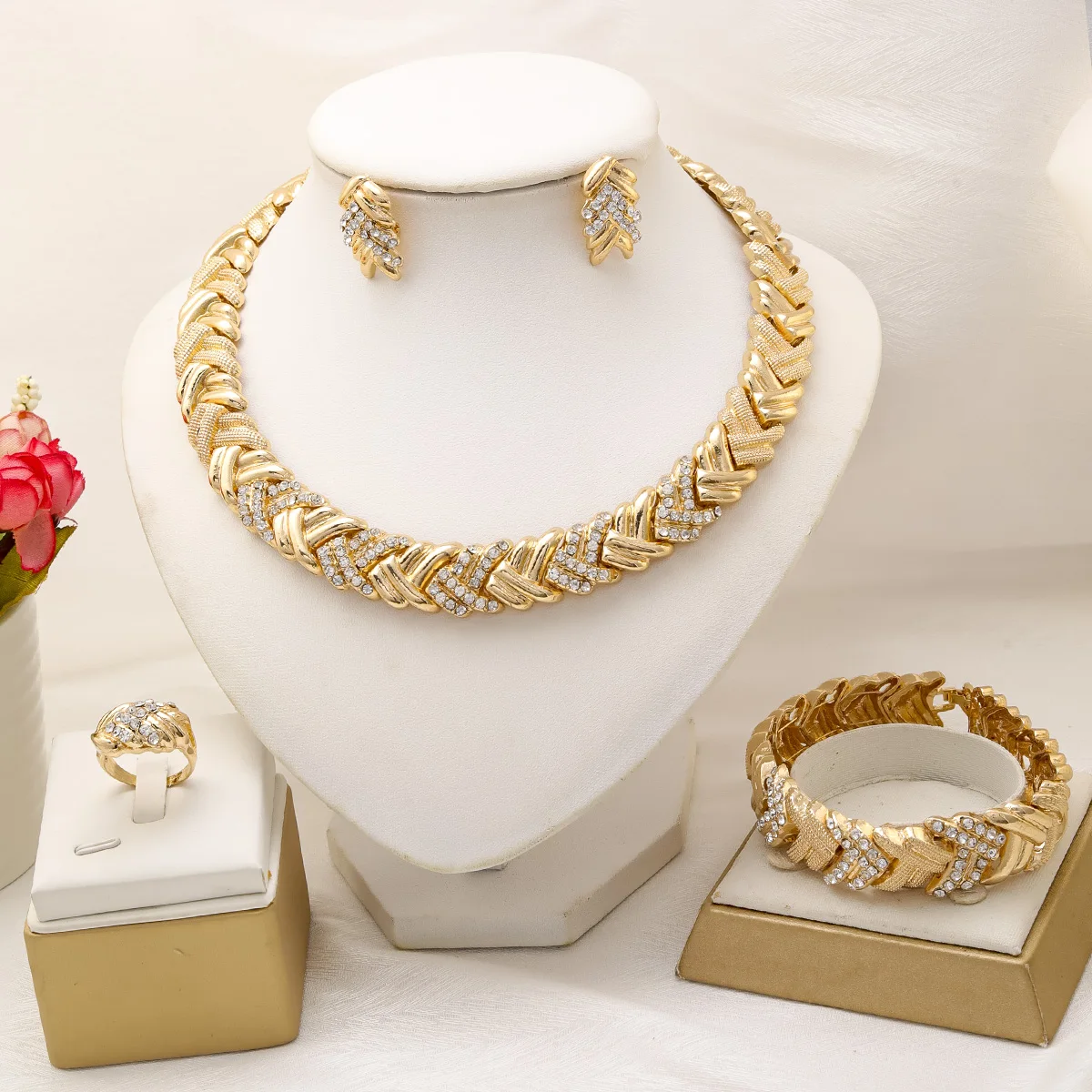 Fashion Women Crystal Jewelry Sets Luxury Dubai Gold Plated Necklace Bracelet Wheat Earrings Ring Nigerian African Wedding Gift