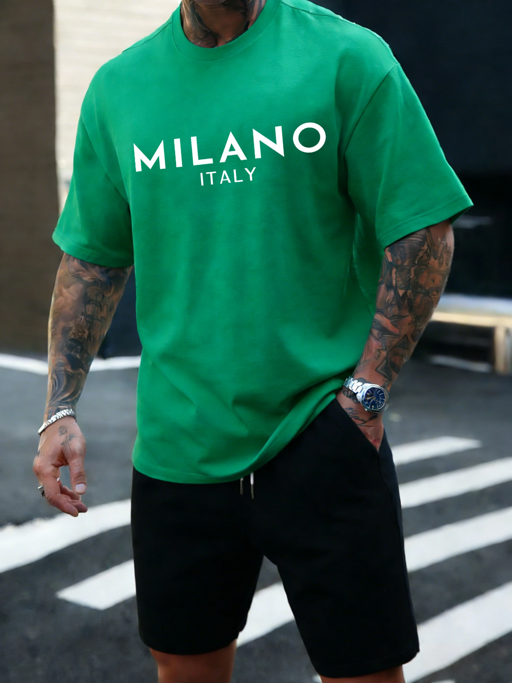 Mailand, Italien, ist die Modehauptstadt. T-Shirt für Herren, Baumwolle, lässiges T-Shirt, modische, lockere Sportbekleidung, Unisex, O-Ausschnitt, Sommer, weiche Kleidung