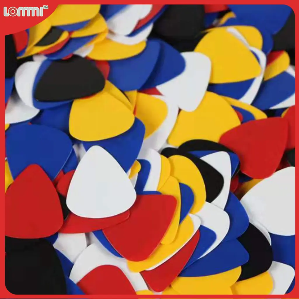 LOMMI 1000pcs Multi color Heart Shape Guitar Picks 0.46mm Acoustic Electric Bass Gutiar Plectrum Guitarra Straws