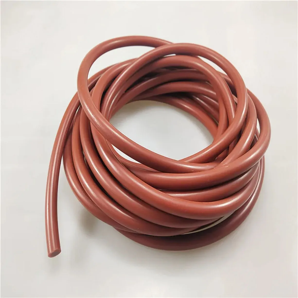 Id 0.8-30Mm Massief Ronde Rode Siliconen Afdichting Strip Hoge Temperatuur Bestendige Ronde Rode Siliconen Strip Siliconen Rubber Strip