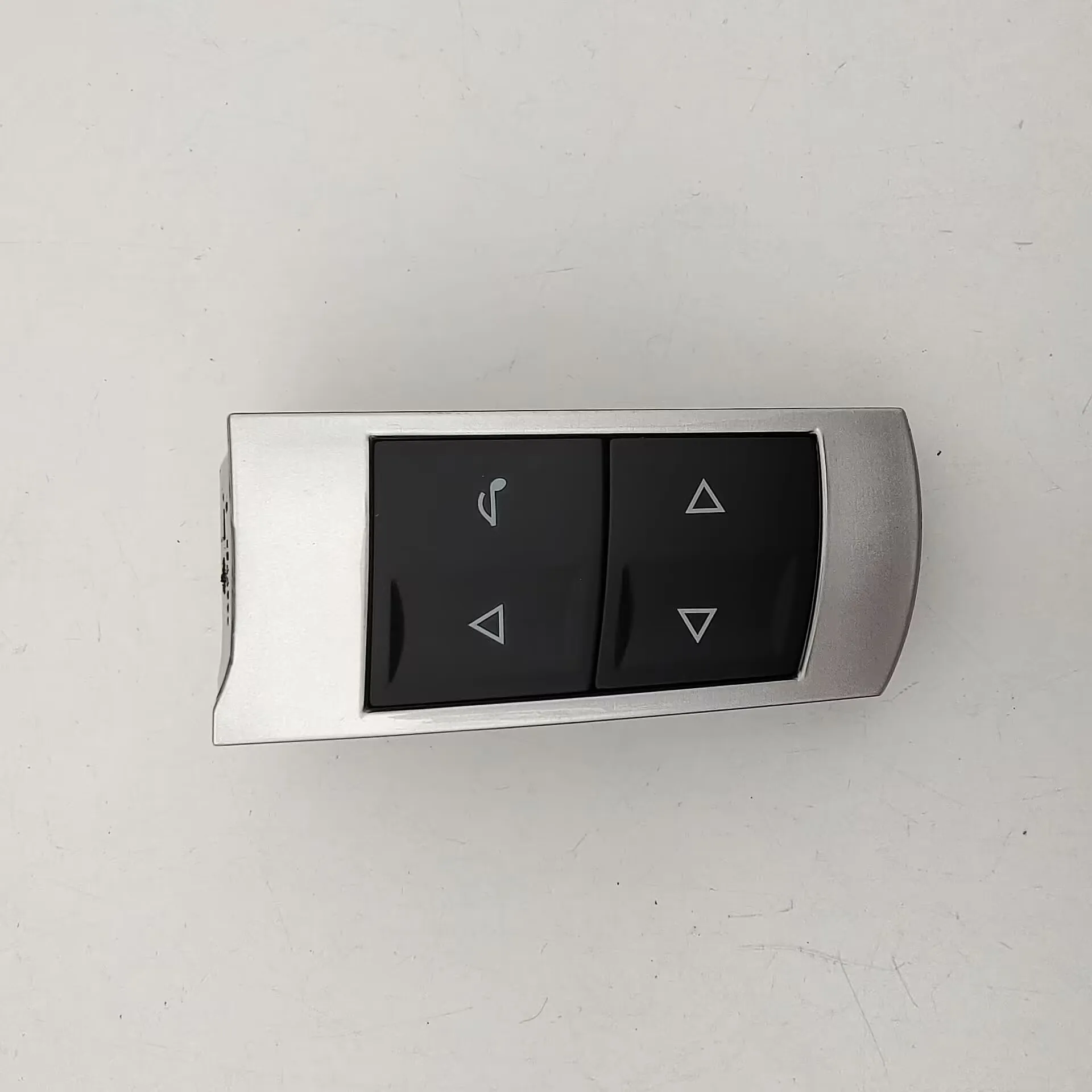 For Chrysler 300C multi for function steering wheel audio control switch on the steering wheel button