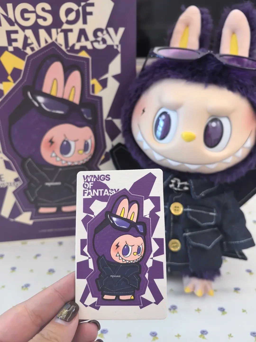 

POPMART Оригинальная коллекционная фигурка Labubu Wings of Fantasy (Лимитированная серия) – Большая, милая и интересная игрушка-сюрприз для детей, подарок на день рождения