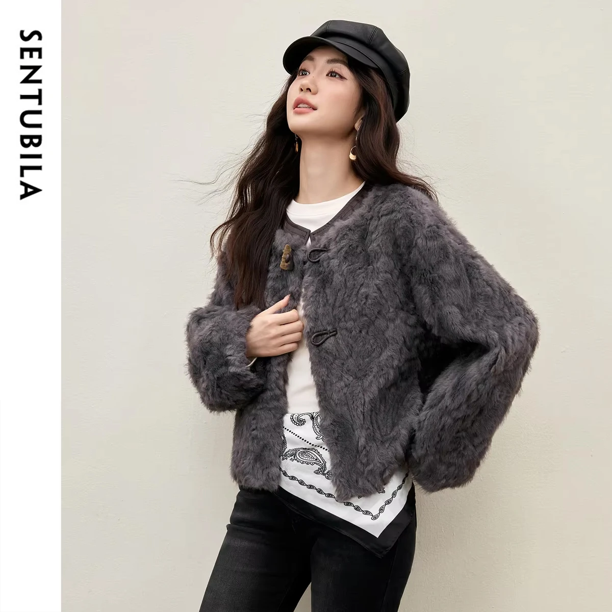 

SENTUBILA Warm Popular Faux Fur Jacket Women 2025 New Winter Thick Short Jacket with Buttons Outerwear Casual W54PD4850