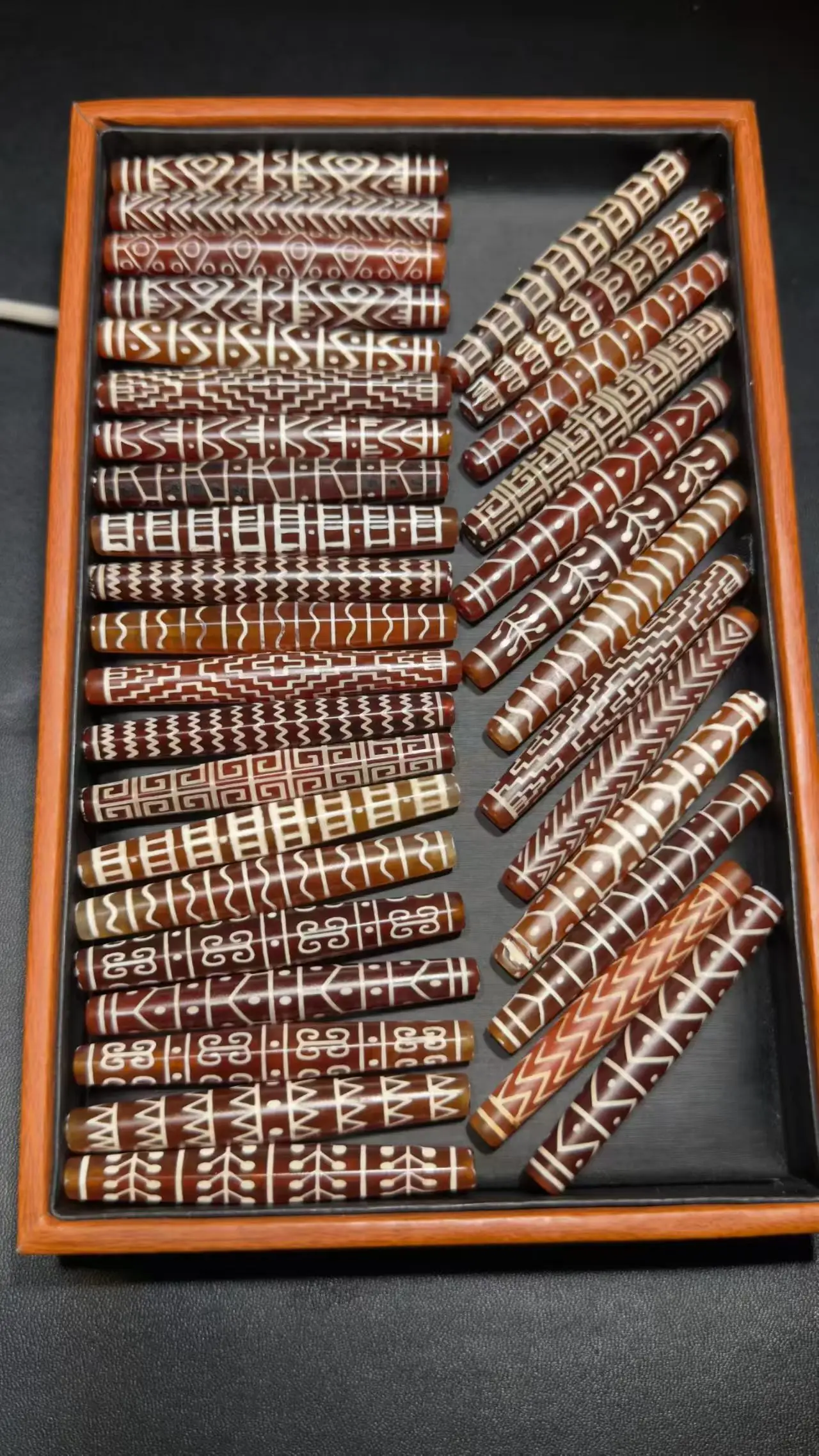 30pcs/lot 70*10mm Red agate Long Tube Tibetan dzi beads Natural agate DIY Collection