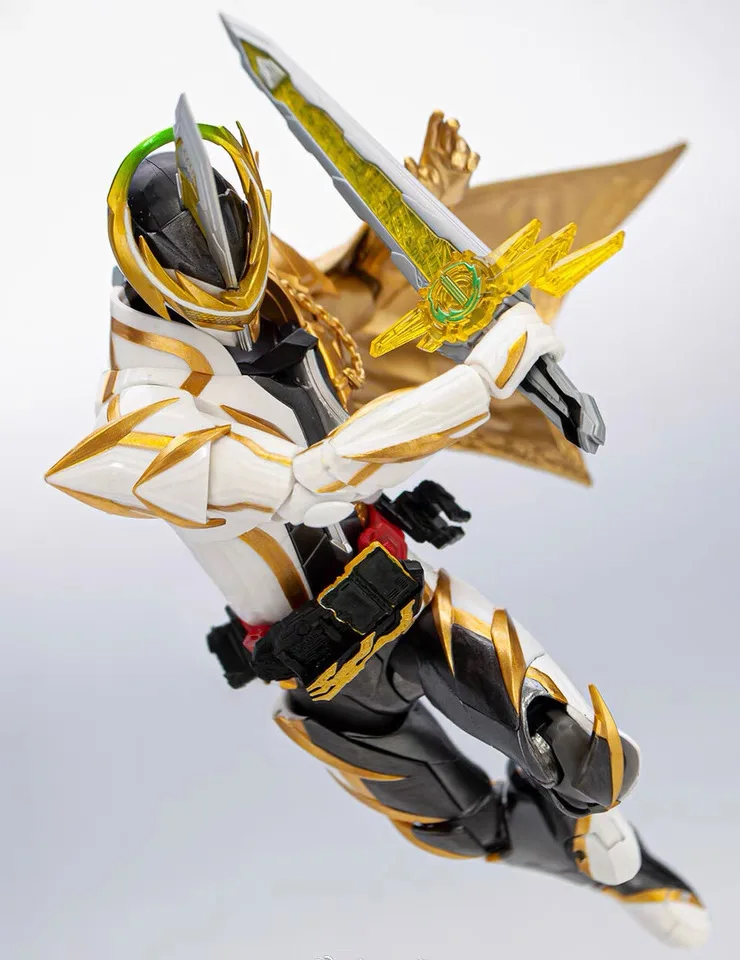 Kamen Rider SABER, Holy Blade, SHF, Espada, Aladdin, Thunder Sword Yellow Thunder Figure Model Collection Toy Gif Bandai Instock