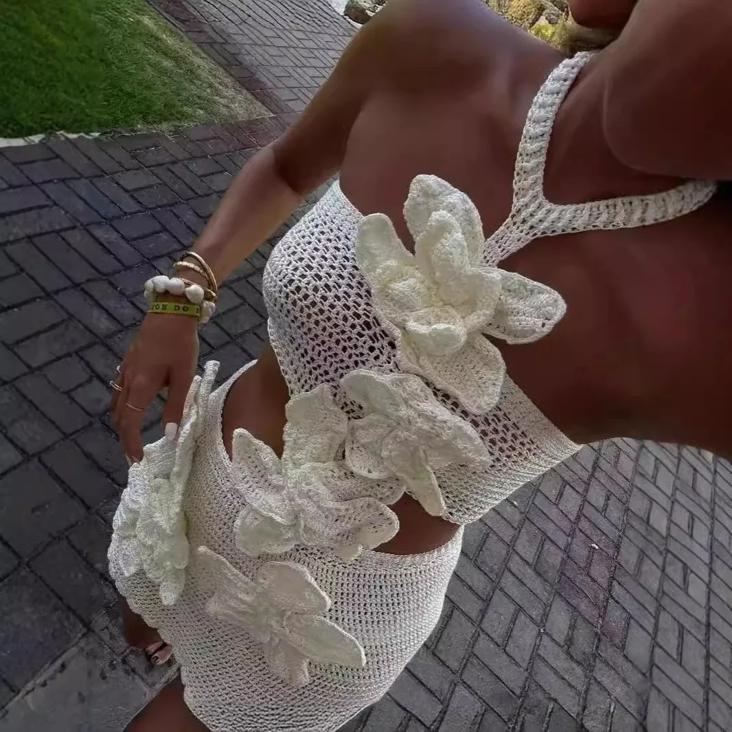 

Fashion Halter Flower Hollow-out Holiday Dress for Summer 2024 New