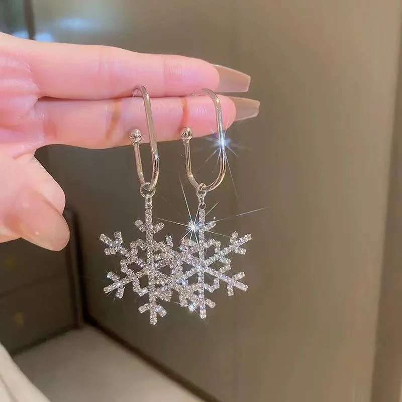 

Sparkling Crystal Zircon Snowflake Pendant Earrings Hoop For Women Earrings Women New Year Party Jewelry Gift