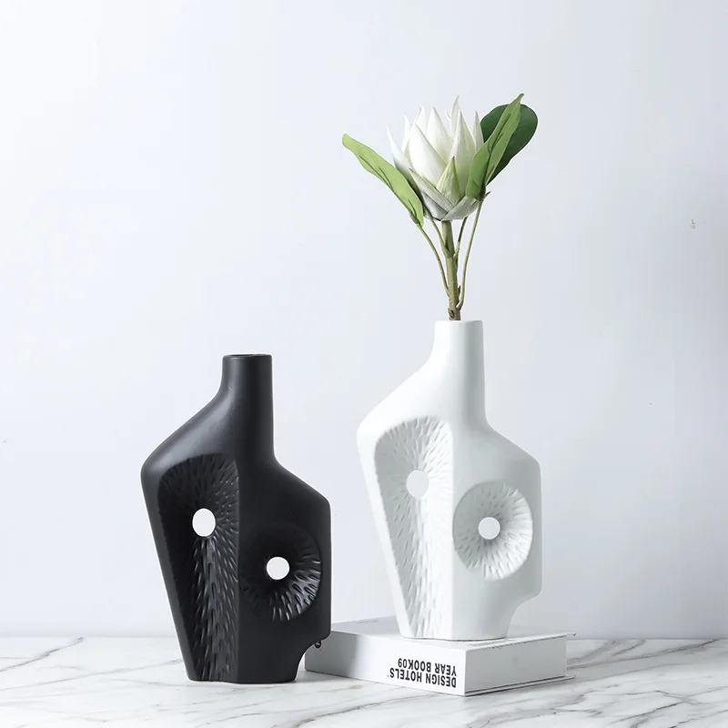 

Abstract irregular rockery ceramic vase decoration, modern Nordic bookshelf, wine cabinet, bedroom bedside table decoration