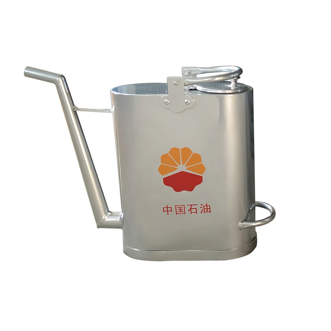 Hot sale multi function explosion proof manual tools aluminum oil kettle Hand-operated convenient oiling tool