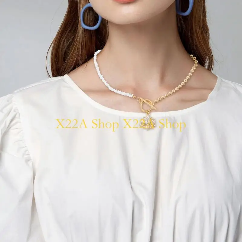 Unique Unique Triangular Shaped Flower Pendant Necklace Made From Sturdy Alloy