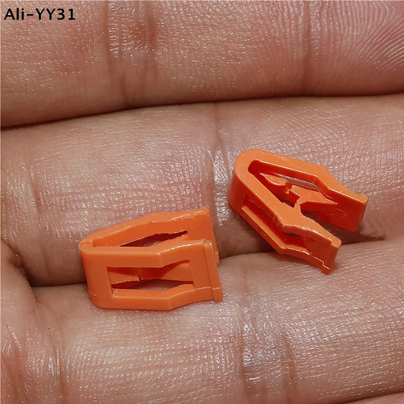 

【1Y】20Pcs/Pack Plastic Fastener Clips Orange Color Clamps for Car Front Dashboard CD Player Clamp Clip Car Parts Accessories