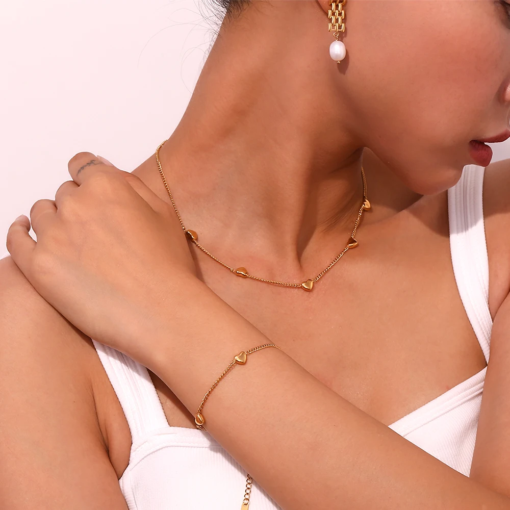 E.B.belle Heart Chain Bracelet Necklace Simple Stainless Steel Women\'s Hand Bracelets Sweet Style 18K Gold Plated Jewelry Set
