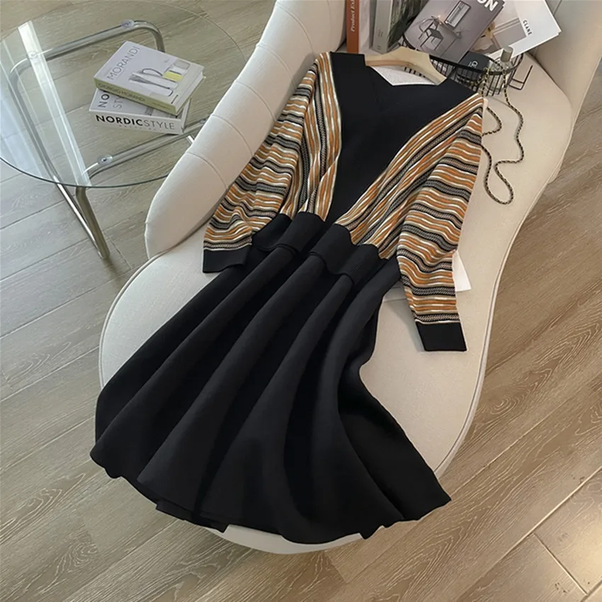 Luxury Fashion Women Autumn Winter Kintting 2 Peice Set V Neck Long Sleeve Striped Pullovers+High Waist A Line Skirts Sets