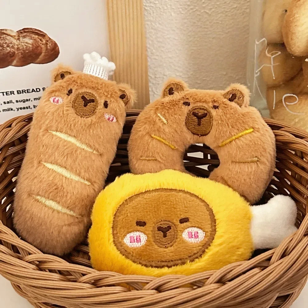 Nouveau Capybara pain en peluche porte-clés créatif doux sac à dos pendentifs sac décor Foodie thème Foodie sac pendentif cadeaux d'anniversaire