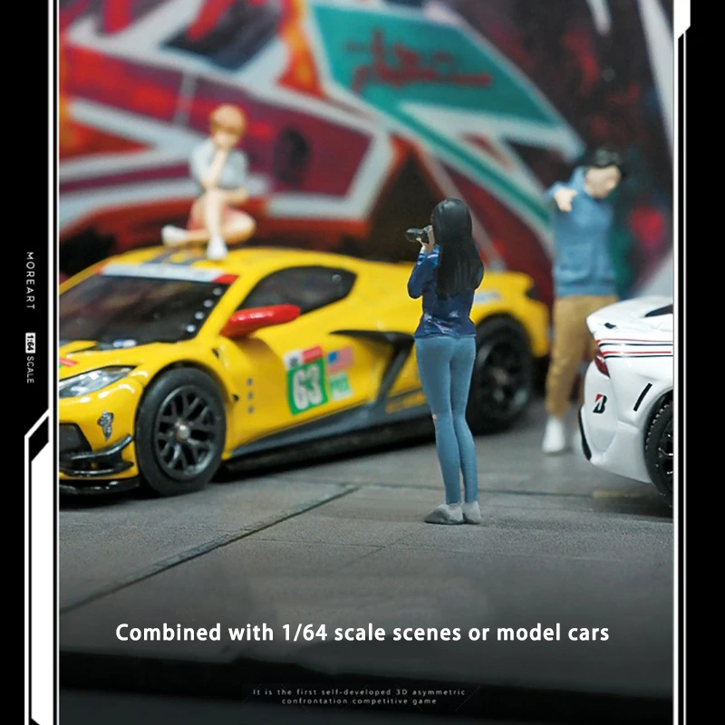 Kicarmod 1/64 Scale Model Figurine Photo Proposal Scene Figure  in Scale Diecast Model Car