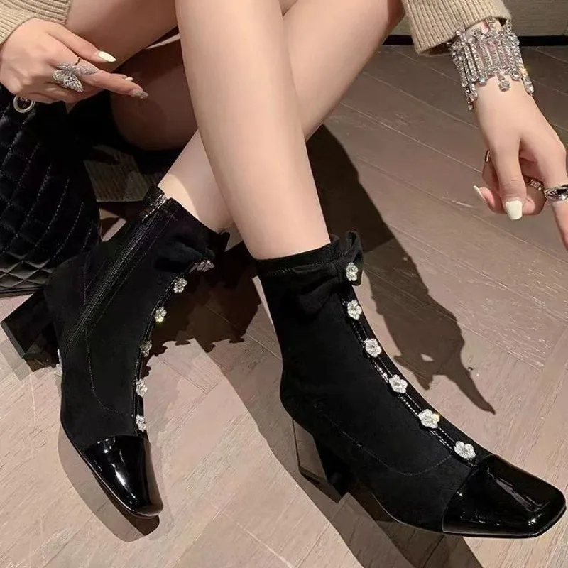 

Luxury Crystal Women Boots Suede High Heels Shoes Bow Square Toe Chunky Ankle Boots Party Fashion 2025 Winter New Shoes Zapatos
