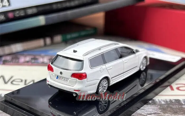 JEC-Modèle de voiture Volkswagen Passat R36 Wagon, alliage moulé sous pression, jouets de simulation, cadeaux d'anniversaire pour garçons, ornements d'affichage de passe-temps, 1:64