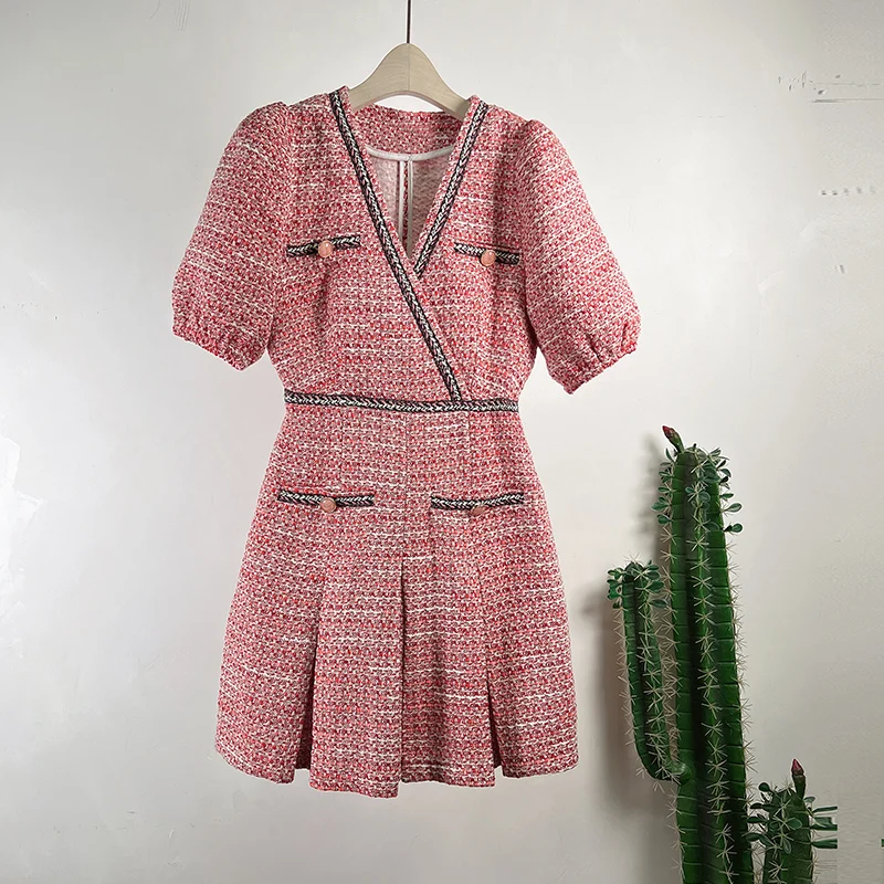 

High Quality Women Pink Tweed Pleated Dress Small Fragrant Autumn Winter V Neck Puff Sleeve Button Deco Sweet Woolen Mini Dress