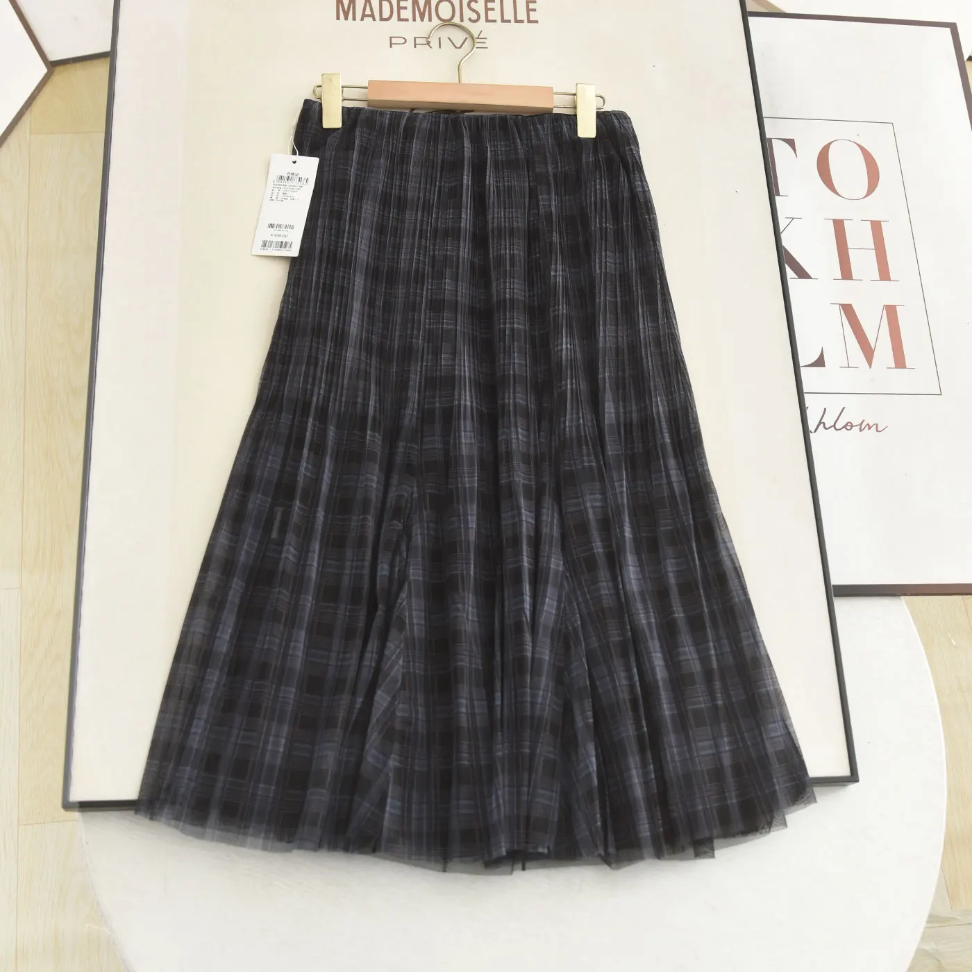 

High Waist Plaid Midi Skirt Elegant Commute Vintage Design Sensation Mesh Half Body Skirt Gauze Skirts Ladylike Style