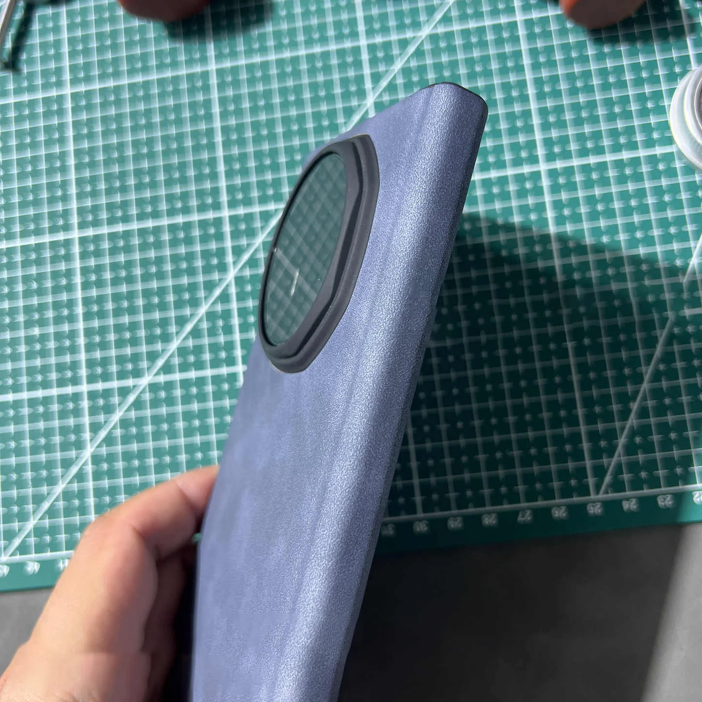 Magnetyczne etui i uchwyt do składanego smartfona Honor Magic V5 z ochroną zawiasu, odporne na zarysowania, smukłe, wysokiej jakości skórzane etui. — zdjęcie produktu 5
