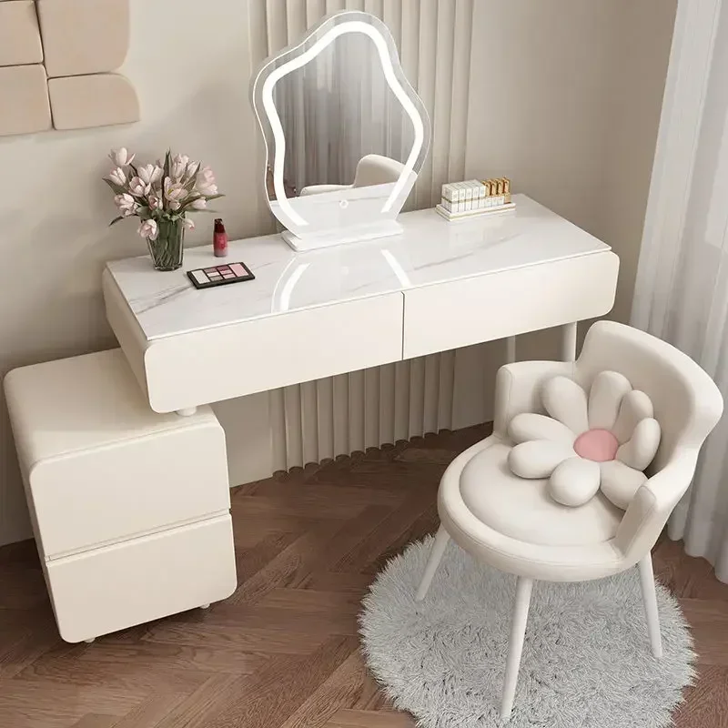 Makeup Chair Light Luxury Girls' Bedroom Simple Modern Dressing Stool Backrest Ins Nail Petal Chairs Vanity Chairs Furniture