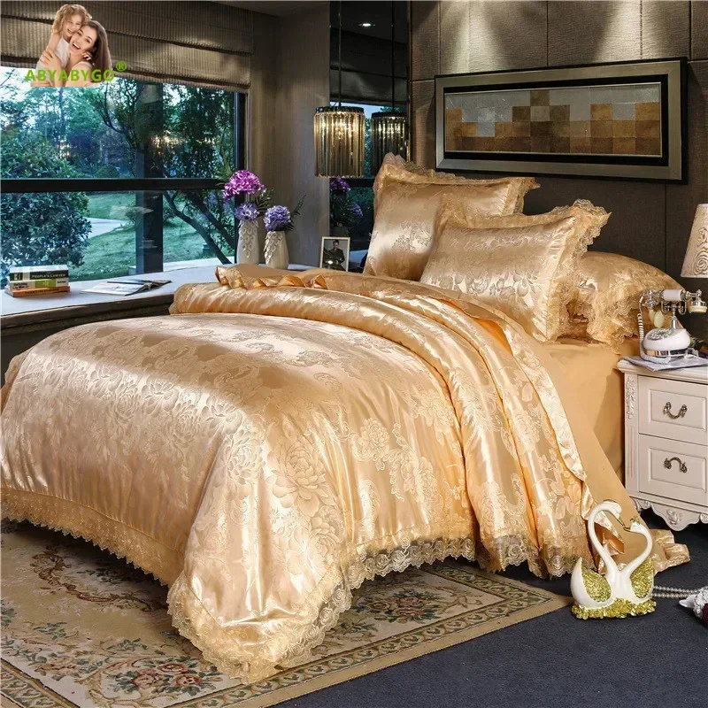 Nordic King Size Bedding Set Luxury Lace Satin Jacquard Duvet Cover Set Bed Linen Queen Comforter Top Quality for Adults 220x240