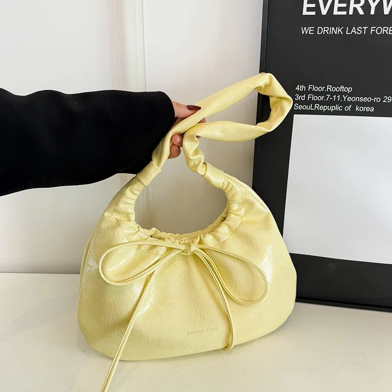 

Shoulder Bags Bow PU Solid Exquisite Temperament Personality Bags for Women 2025 Fashion Solid Versatile Women's Handbags