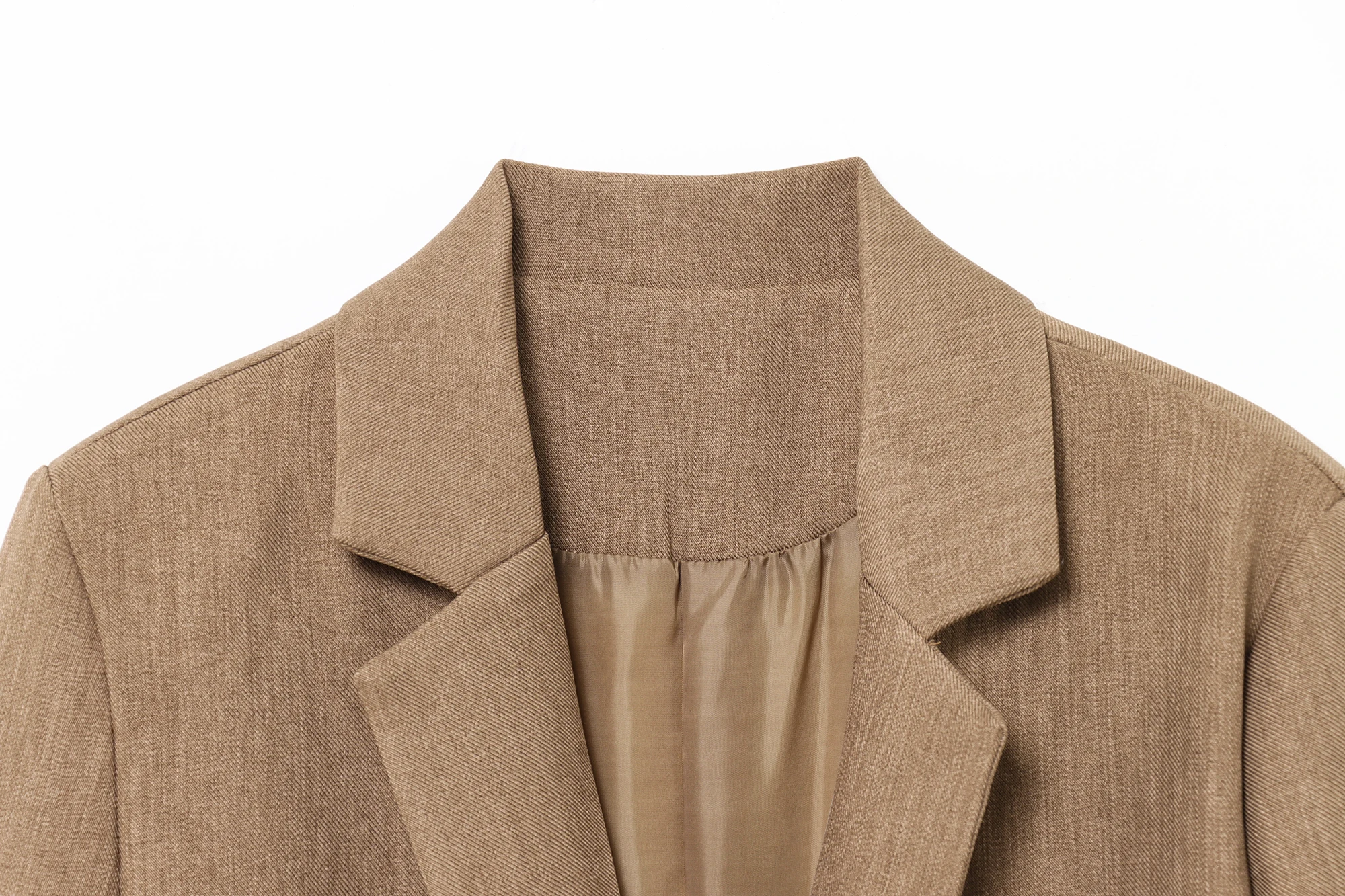 SuperAen Blazer Lengan Panjang Warna Solid Fashion 2025 Baru Wanita Gaya Eropa dan Amerika