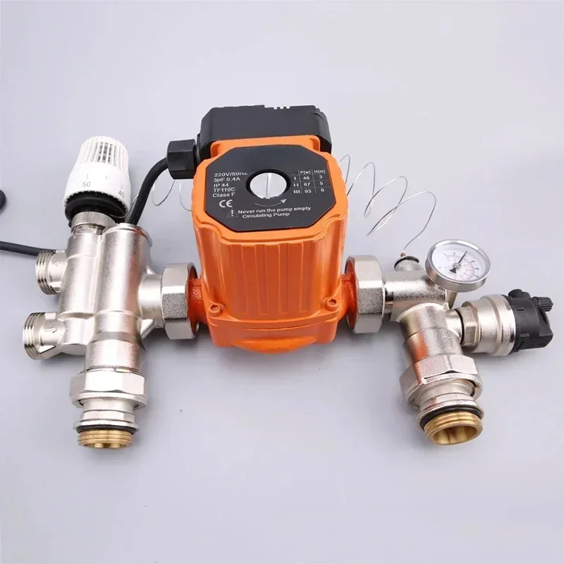Water Circulating Pumps Manifold Hot / Cold Mixing Valve For Radiant Floor Heating System Thermostatic Control Hot sales