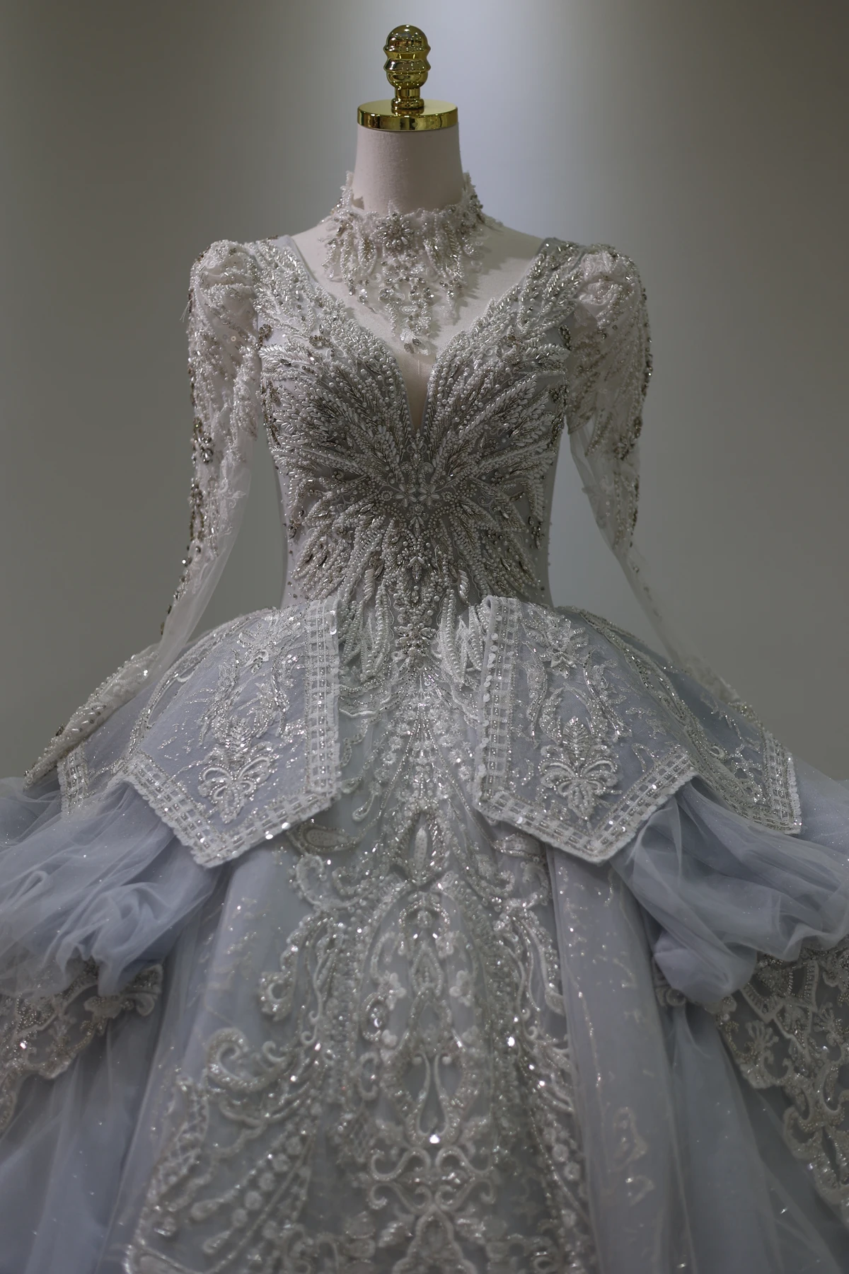 Sharon Said Gaun Pengantin Gaun Pesta Biru Cinderella Dubai Mewah dengan Kalung Renda Applique Kereta Kapel RS008 Disesuaikan