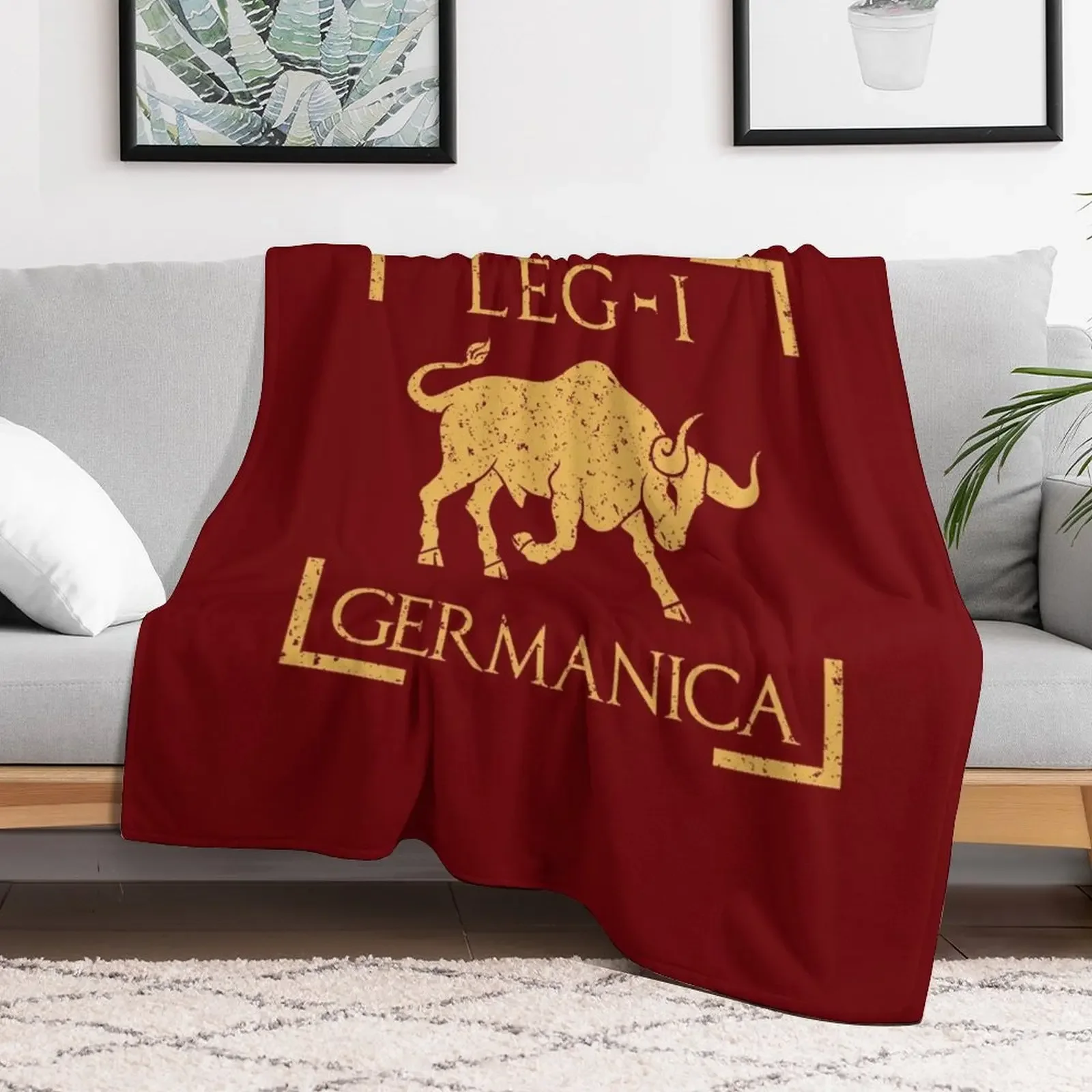 Legio I Germanica Taurus Emblem Roman Legion Throw Blanket Portable Lightweight Blanket for Travel Camping