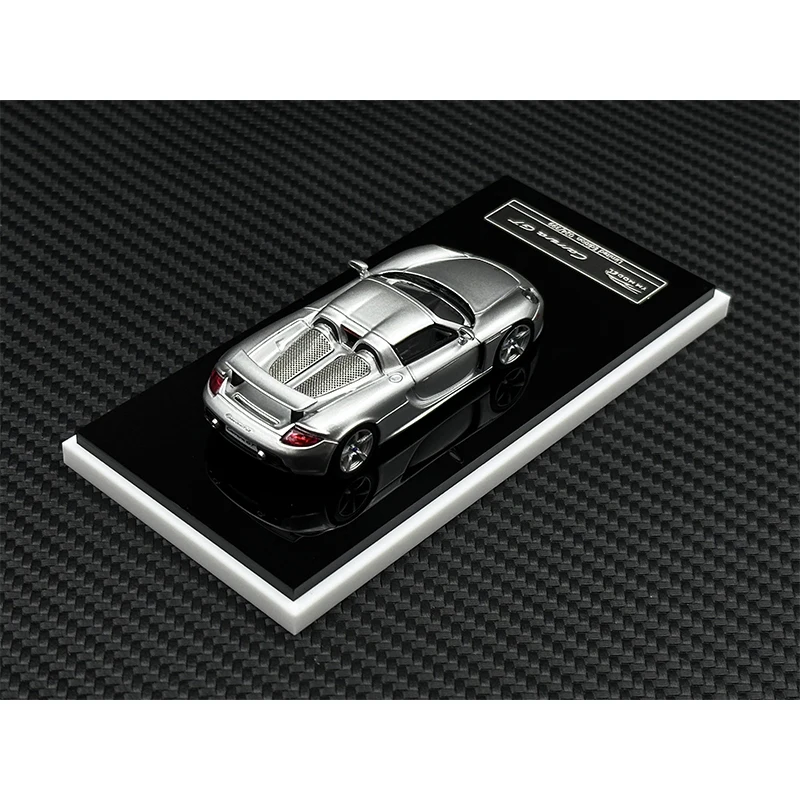 YM In Stock 1:64 CarreraGT Silver Resin Diorama Car Model Collection Miniature Toys