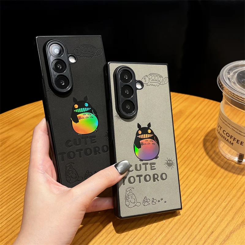 

Cute Anime Totoros Laser Leather Texture Phone Case For Samsung Galaxy Z Fold 7 6 5 4 Zflip6 Zflip7 FE Zflip5 Shockproof Cover﻿﻿