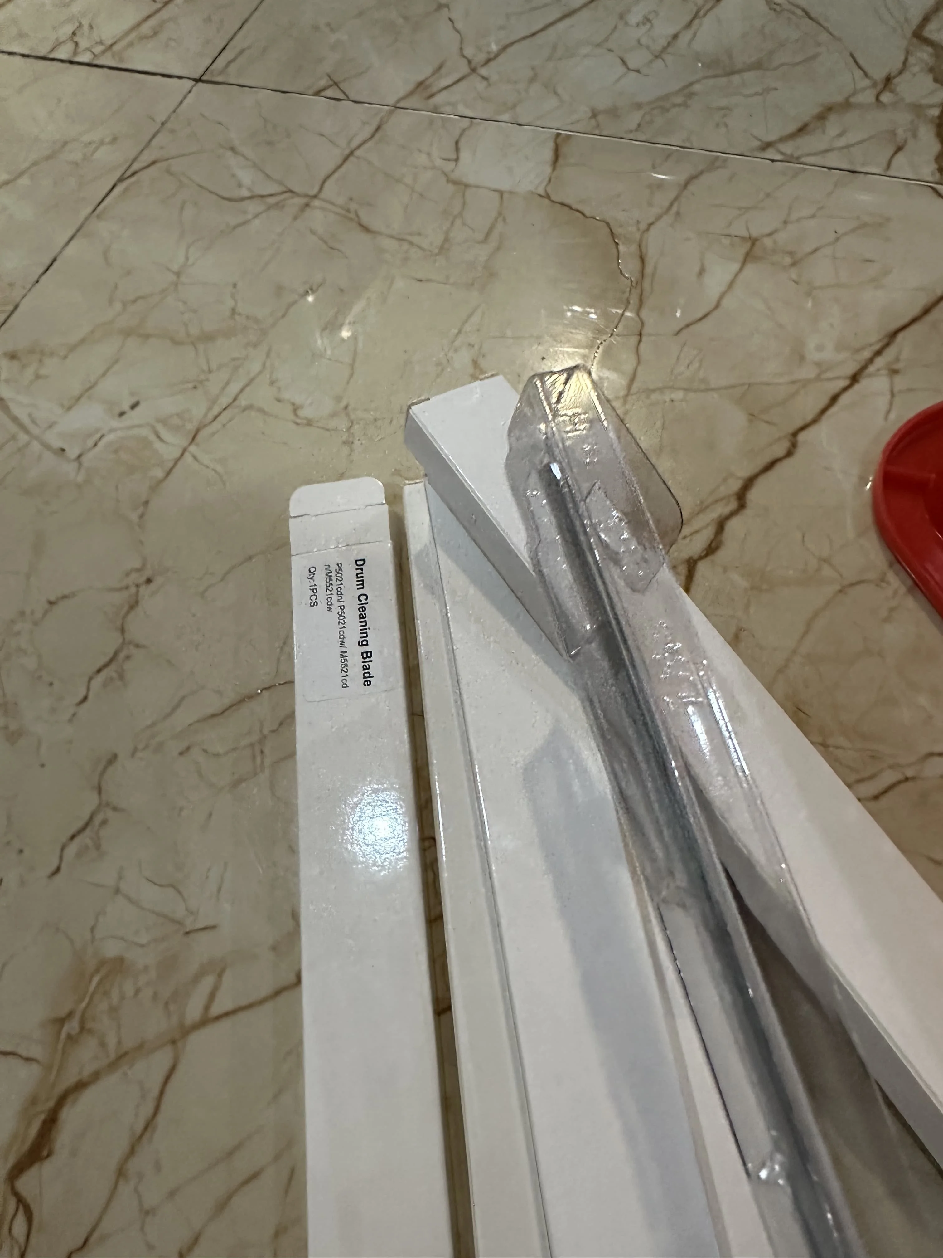 

1 шт. 302R793070 TR-5230 лезвие для очистки переносной ленты для KYOCERA ECOSYS P5021 P5026 M5521 M5526