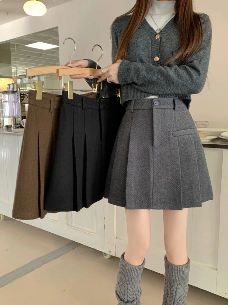 

Plus size women clothing High Waist Black Woolen Skirt New Spring Casual Pleated Skirt Girl Slimming Short dress Women's