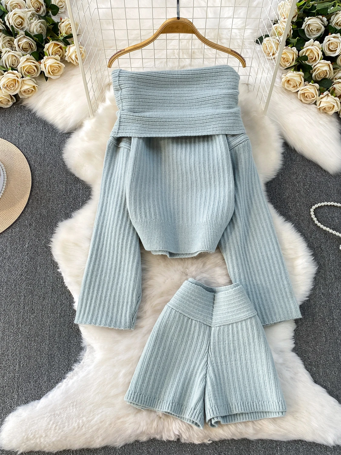 

Осенне-зимний комплект: укороченный вязаный свитер с высокой талией, эффектом подтяжки ягодиц и модным дизайном на одно плечо с манжетами Pure Desire