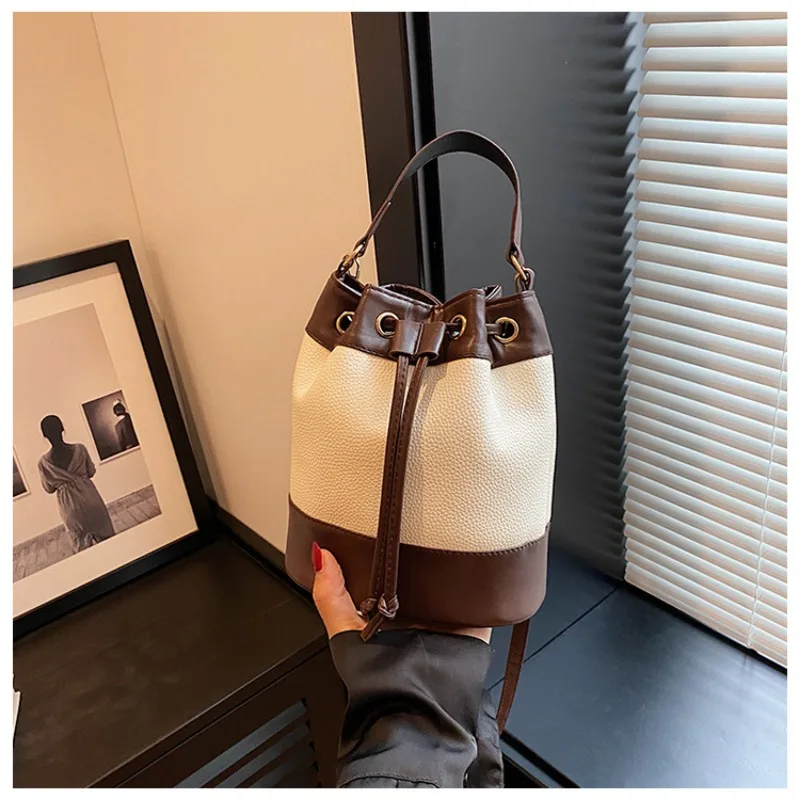 New PU Material Bucket Crossbody Bag Advanced Feeling Drawstring Small Shoulder Bag Spliced Mini Single Shoulder Crossbody Bag