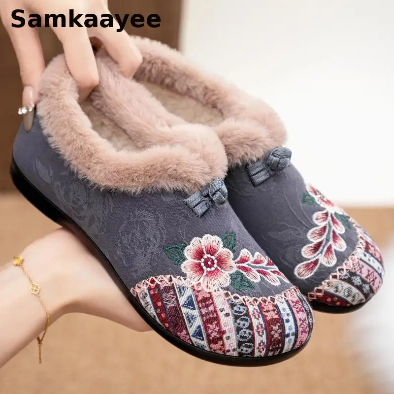 

35-43 Women Flat Shoes Winter Loafers Female Plush Embroidery Soft Bottom Anti-slip Zapatos Mujer Slip-on Casual Warm Footwear 2
