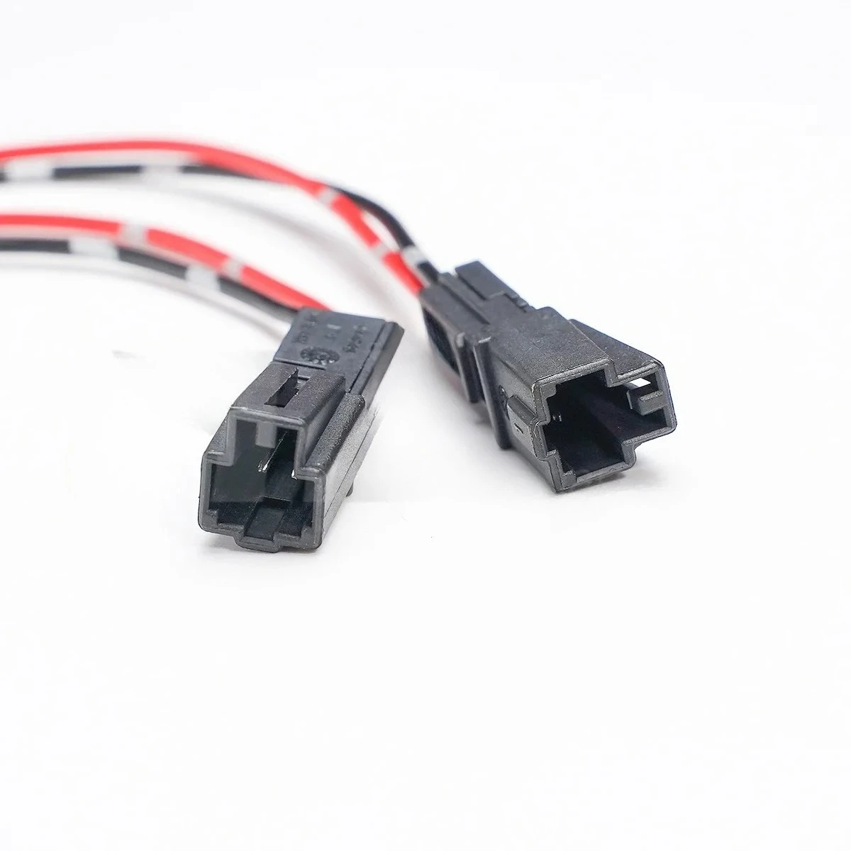 2 قطعة سيارة الصوت ثلاثة أضعاف المتكلم التوصيل سلك مكبر الصوت التوصيل الفرعية مكبر الصوت ضياع تثبيت لند المتكلم مهائي كابلات تسخير لأودي