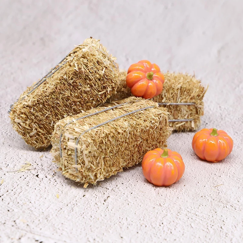 6Pcs Mini Hay Bales Rustic Miniature Farm Haystack Stackable Fake Hay Blocks Dollhouse Decoration