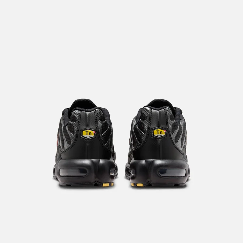 Nike AIR MAX PLUS nuisex รองเท้ากีฬาระบายอากาศได้สบายน้ําหนักเบาหุ้มเบาะรองเท้าวิ่งสะท้อนแสง HF4293