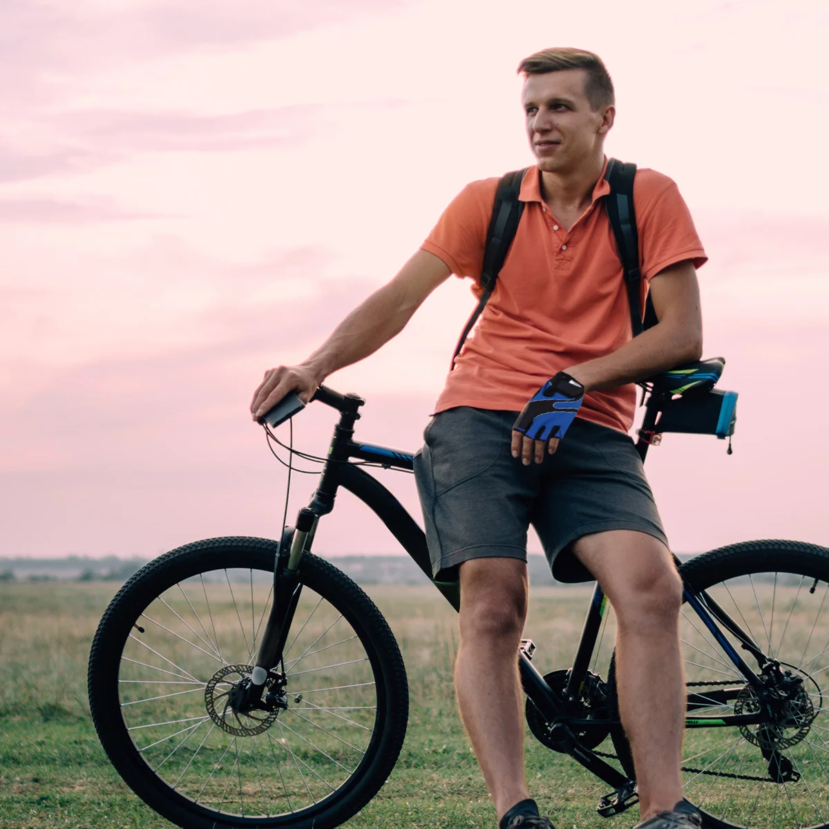 

Anti-Slip Bicycle 1 Pair Breathable Cycling Gloves For Mountain Bike Outdoor Sports High Elastic Vibration